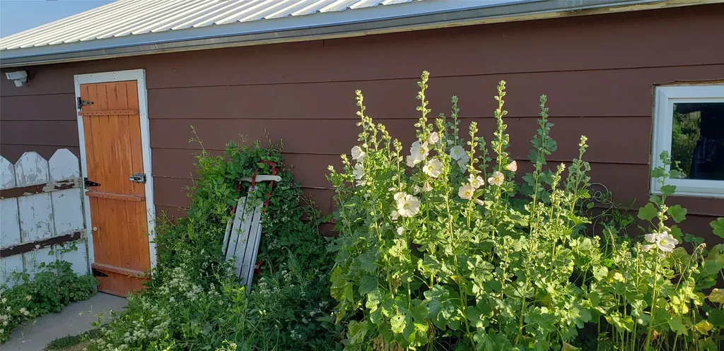 3876 W Bitterroot Lane Augusta MT 59410