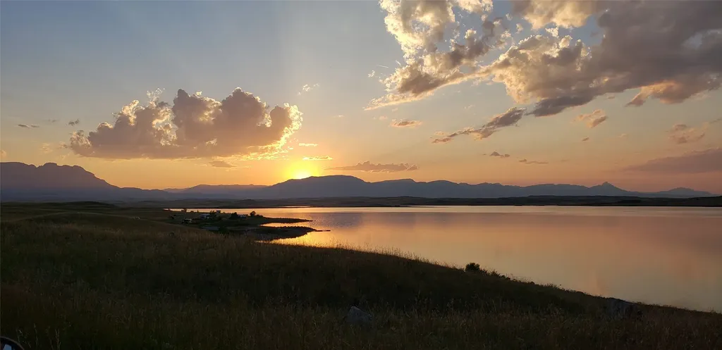 3876 W Bitterroot Lane Augusta MT 59410
