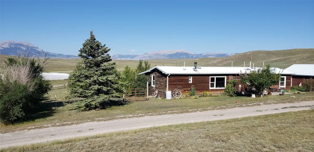 3876 W Bitterroot Lane Augusta MT 59410