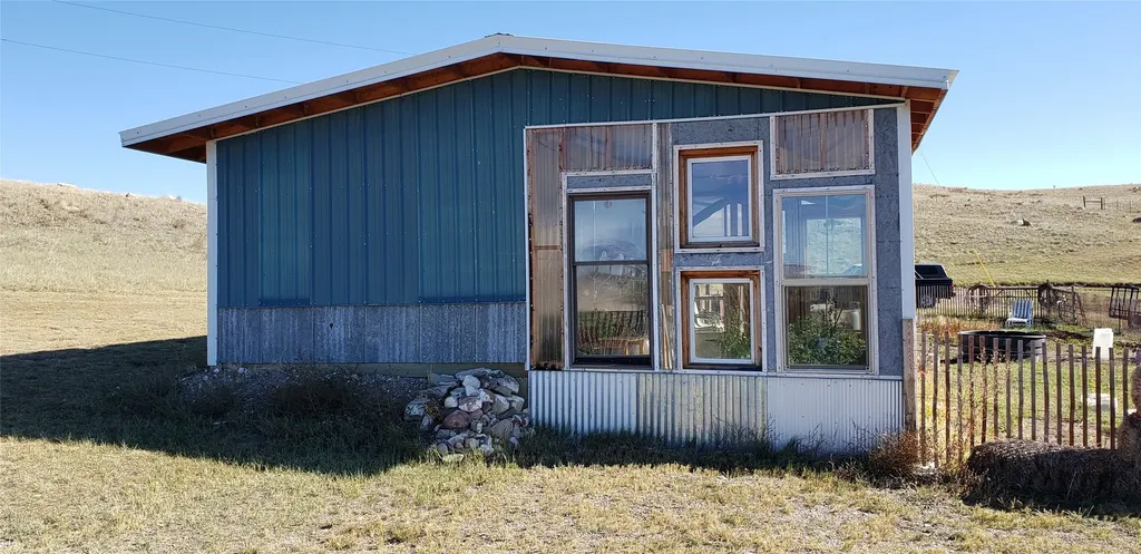 3876 W Bitterroot Lane Augusta MT 59410