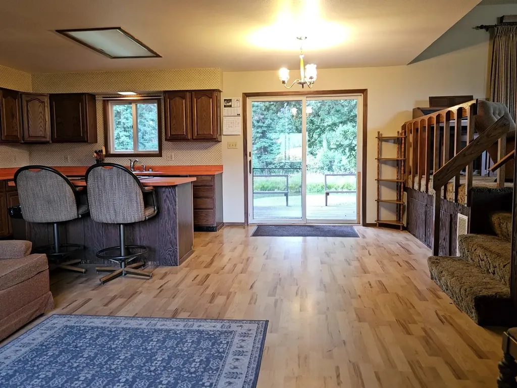 2133 W Mt Highway 200 Lincoln MT 59639
