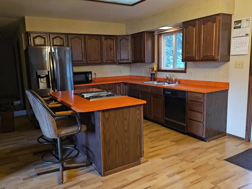 2133 W Mt Highway 200 Lincoln MT 59639