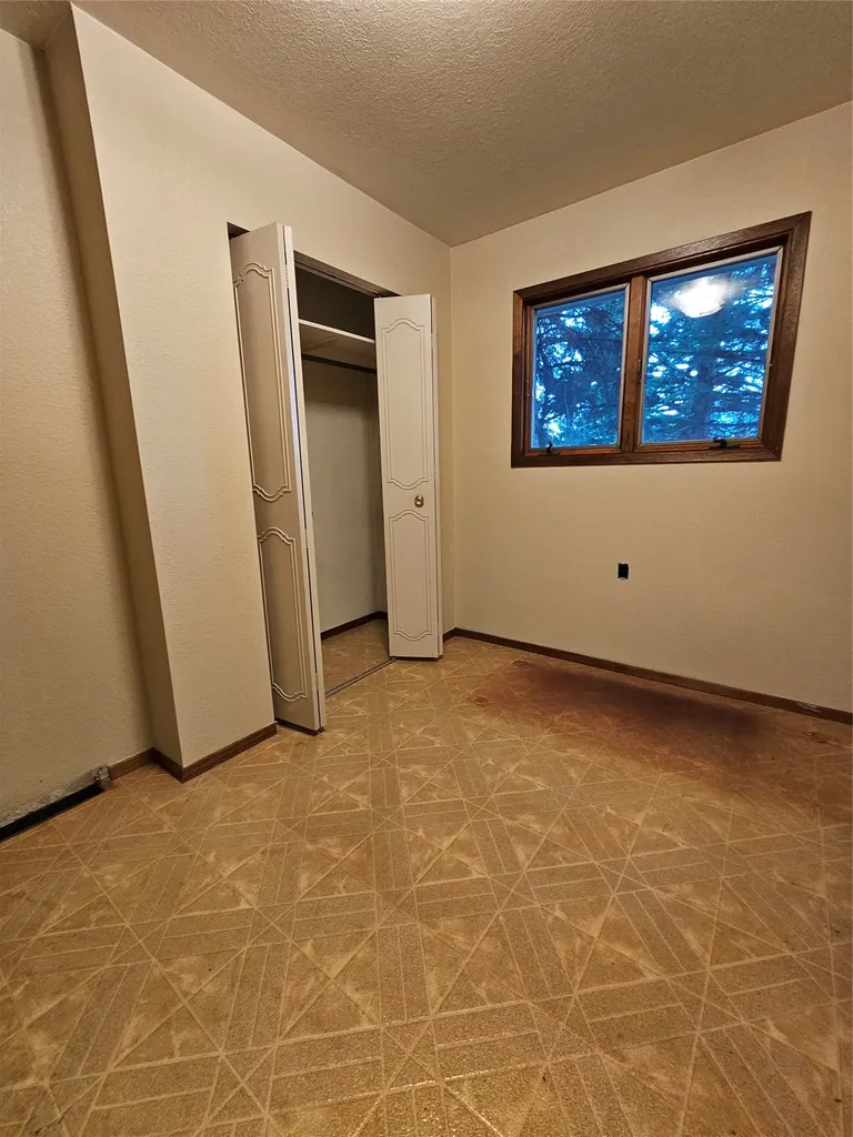 2133 W Mt Highway 200 Lincoln MT 59639
