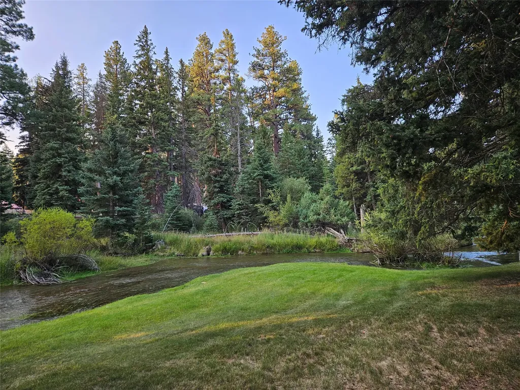 2133 W Mt Highway 200 Lincoln MT 59639