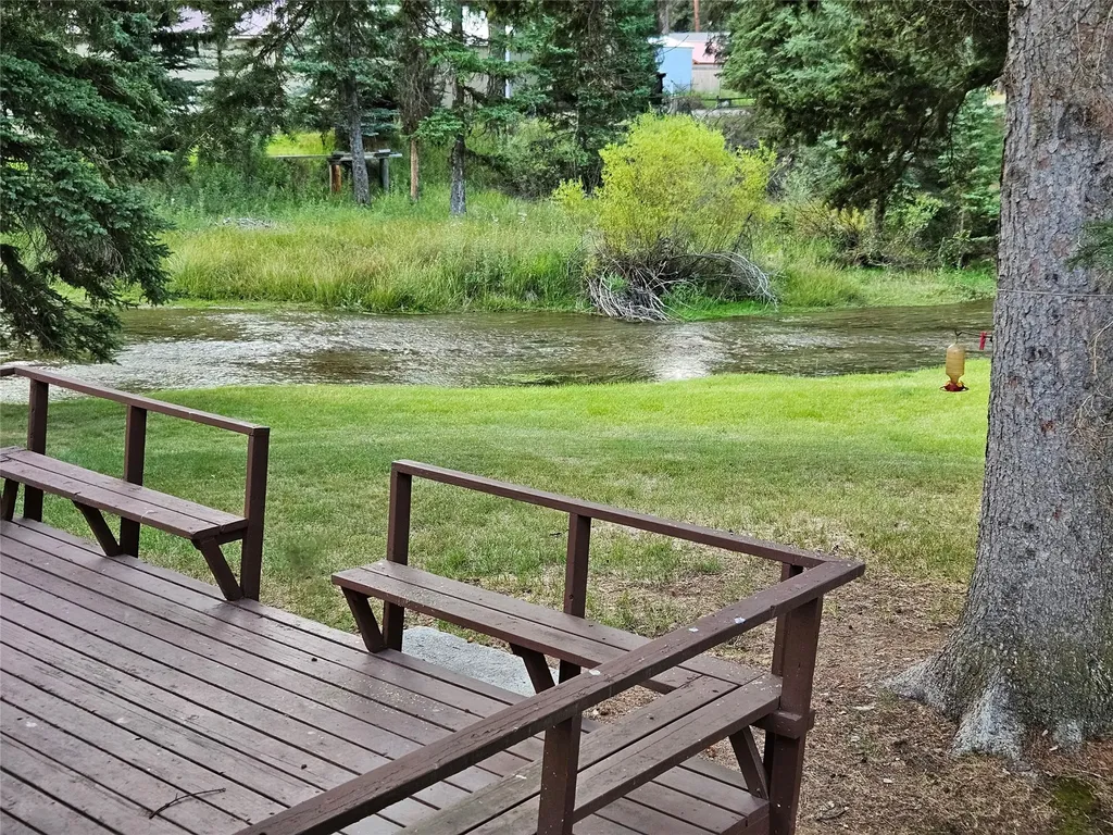 2133 W Mt Highway 200 Lincoln MT 59639