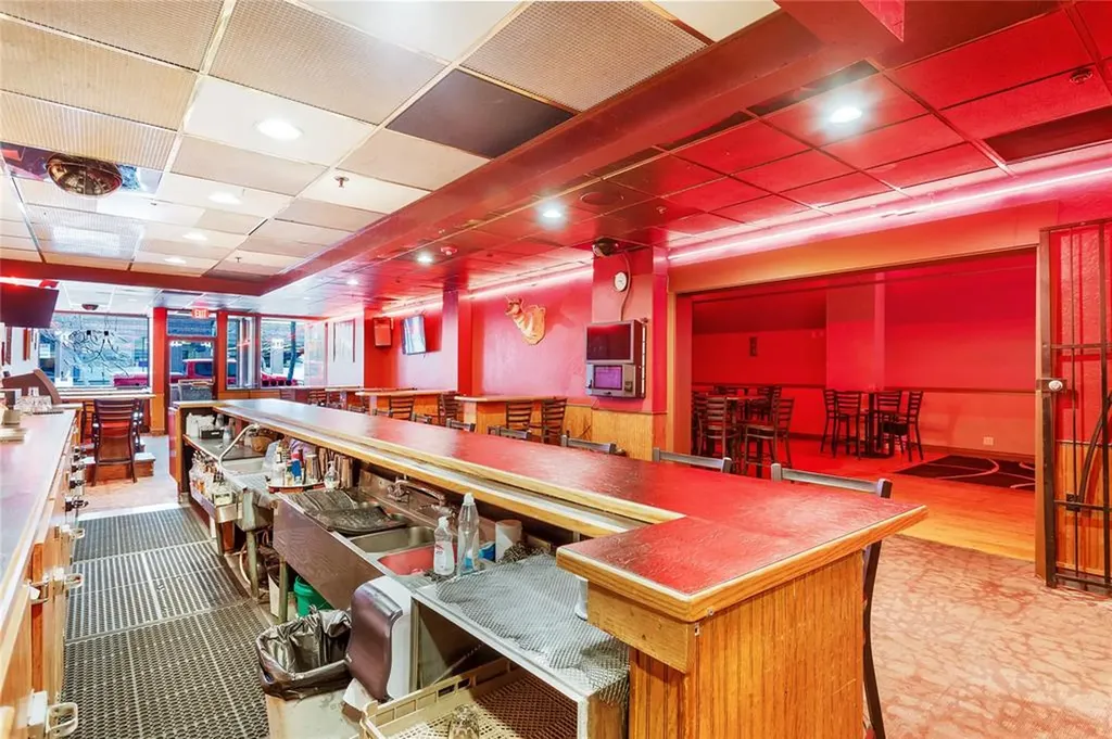 135 W Broadway Street Missoula MT 59802