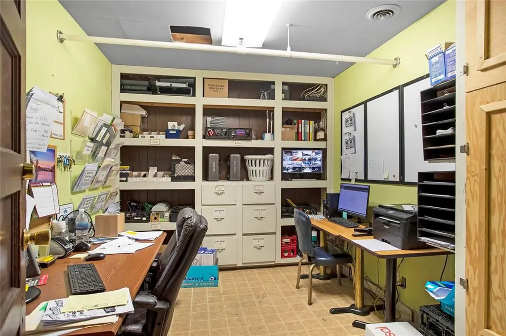 135 W Broadway Street Missoula MT 59802