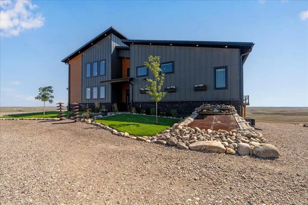 1587 Highway 431 Power MT 59468