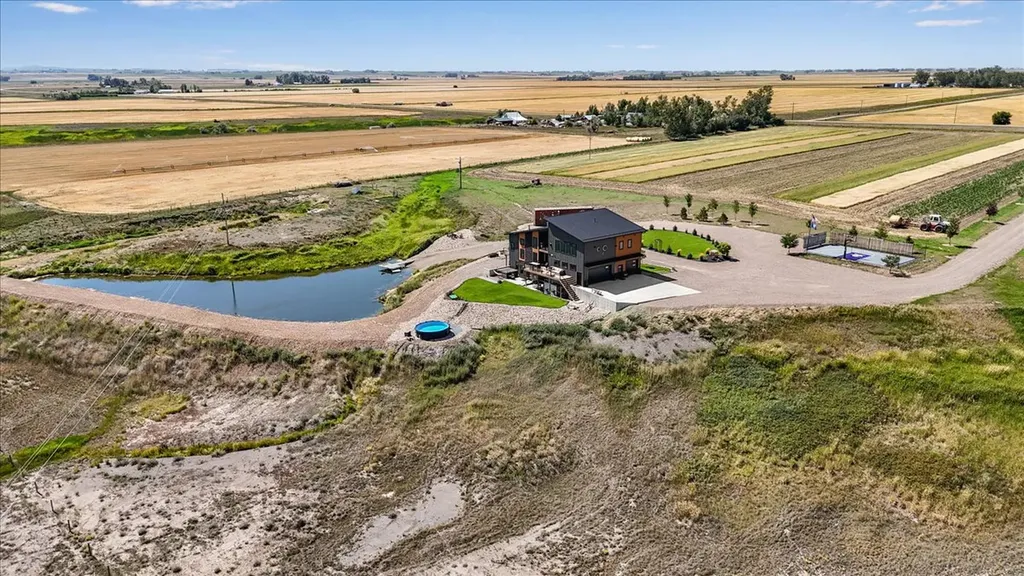 1587 Highway 431 Power MT 59468