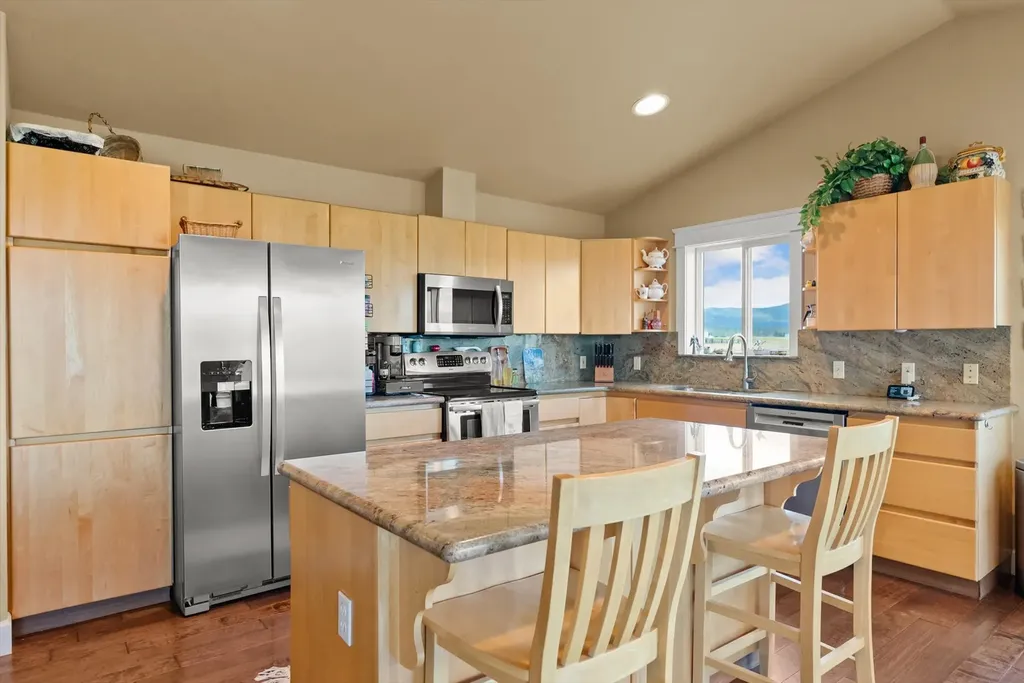 881 Lone Coyote Trail Kalispell MT 59901
