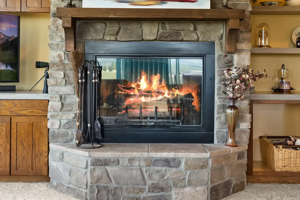 881 Lone Coyote Trail Kalispell MT 59901