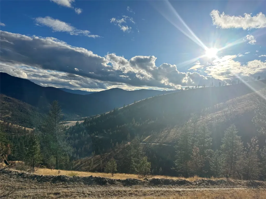 Tbd Mclaughlin Creek Road Paradise MT 59856