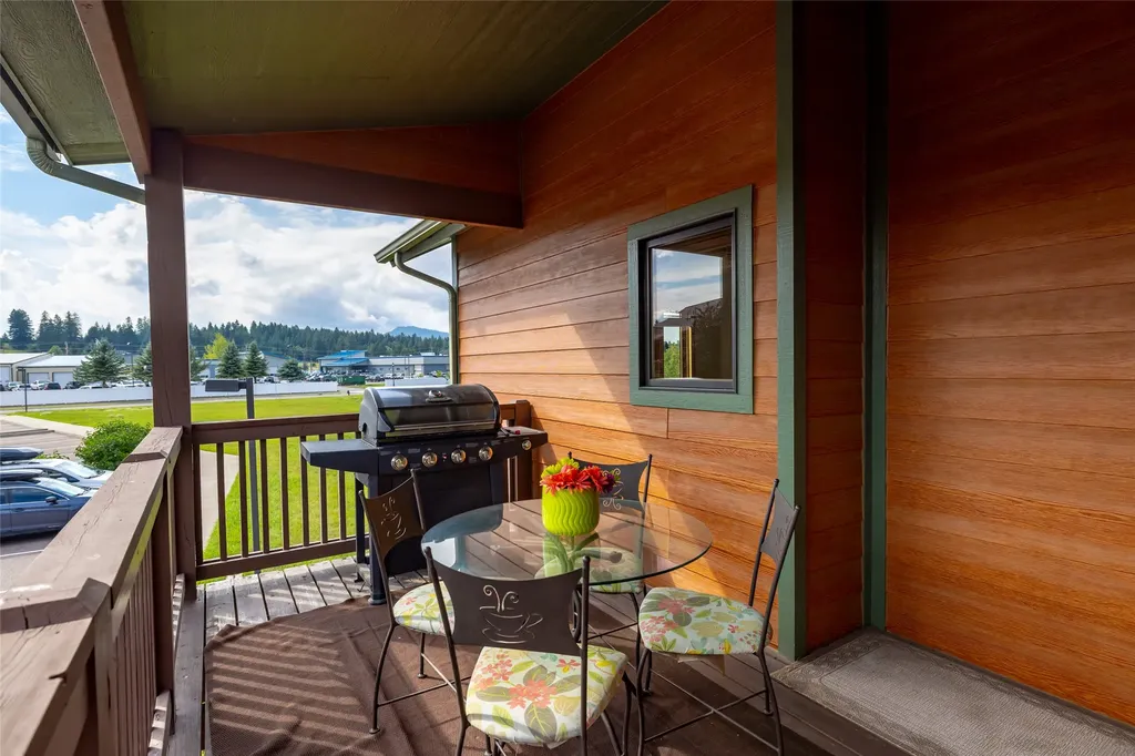 6225 Shiloh Avenue Whitefish MT 59937