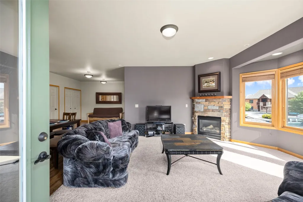 6225 Shiloh Avenue Whitefish MT 59937