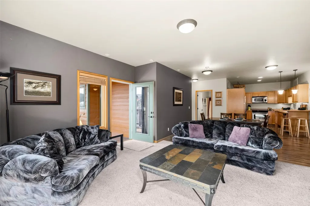 6225 Shiloh Avenue Whitefish MT 59937