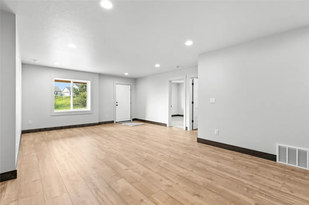 856 Ahern Court Kalispell MT 59901