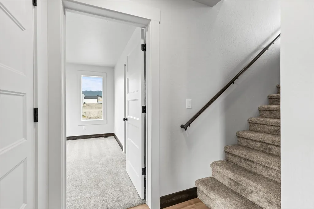 856 Ahern Court Kalispell MT 59901