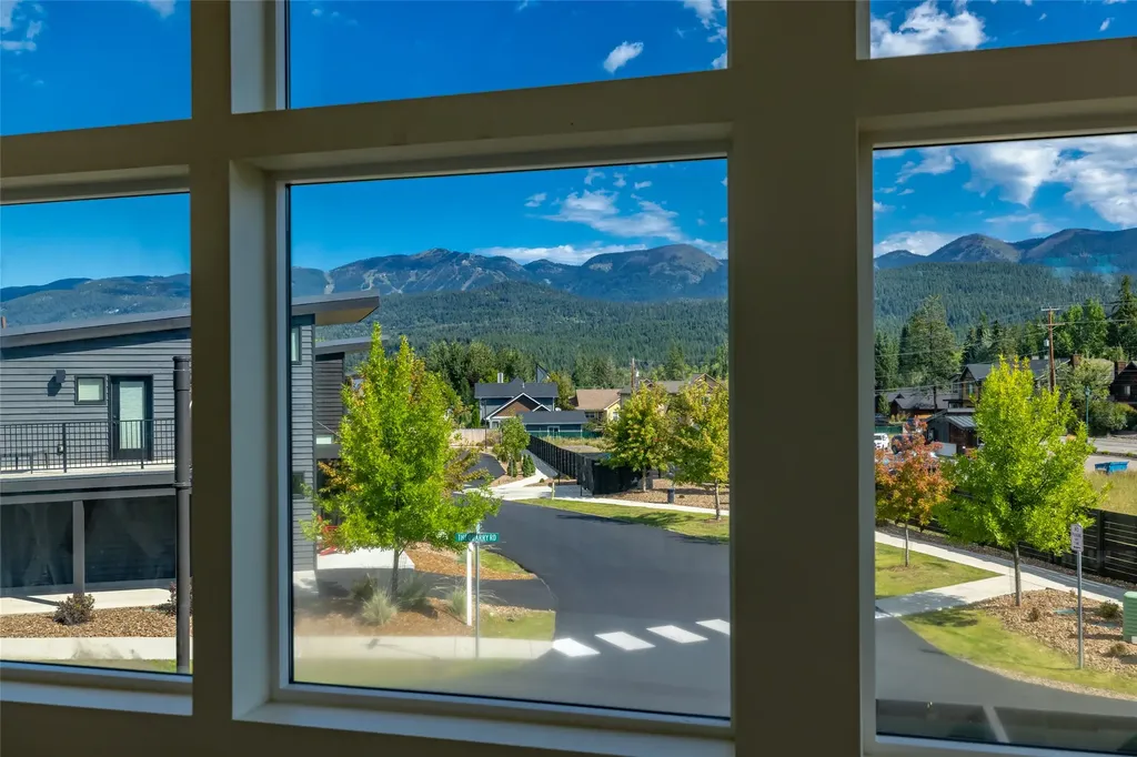 114 Jasper Loop Whitefish MT 59937