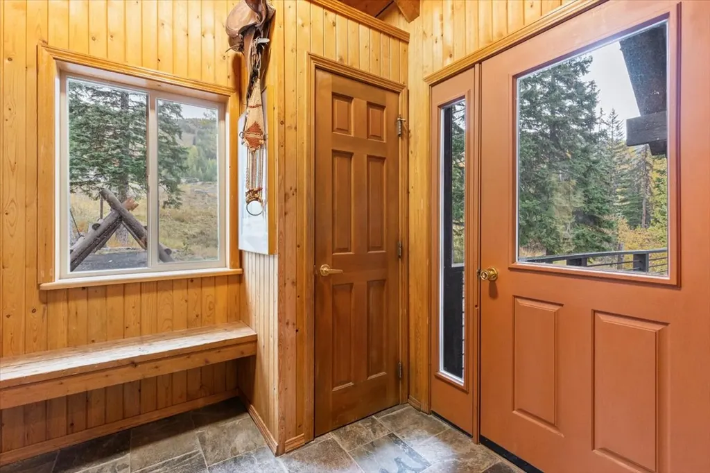 3835 Alpine Glow Avenue Whitefish MT 59937