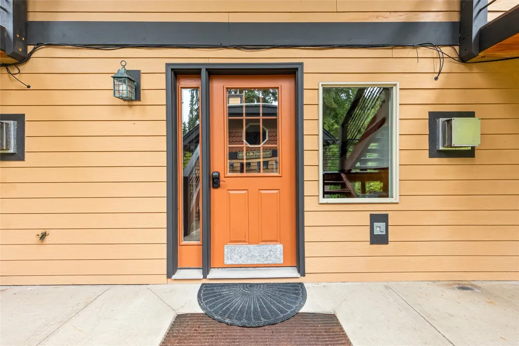 3835 Alpine Glow Avenue Whitefish MT 59937