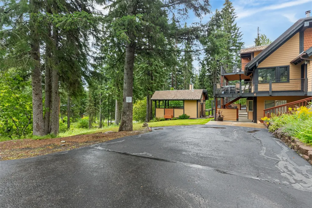 3835 Alpine Glow Avenue Whitefish MT 59937