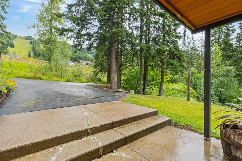 3835 Alpine Glow Avenue Whitefish MT 59937