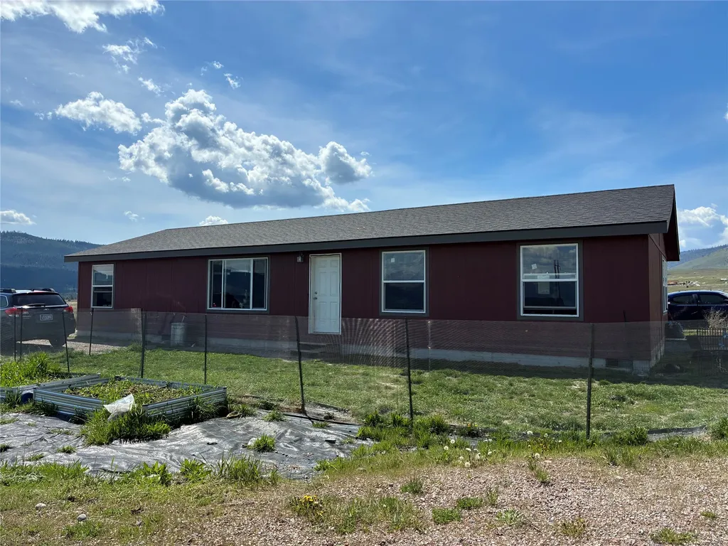 25652 Caye Drive Elmo MT 59915