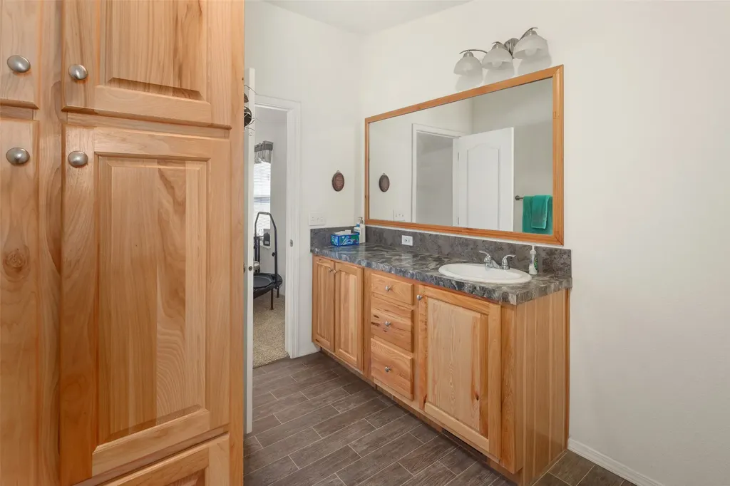 25652 Caye Drive Elmo MT 59915