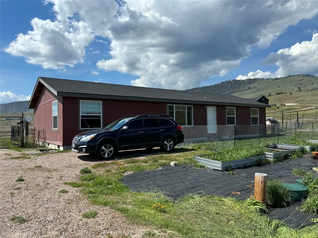 25652 Caye Drive Elmo MT 59915
