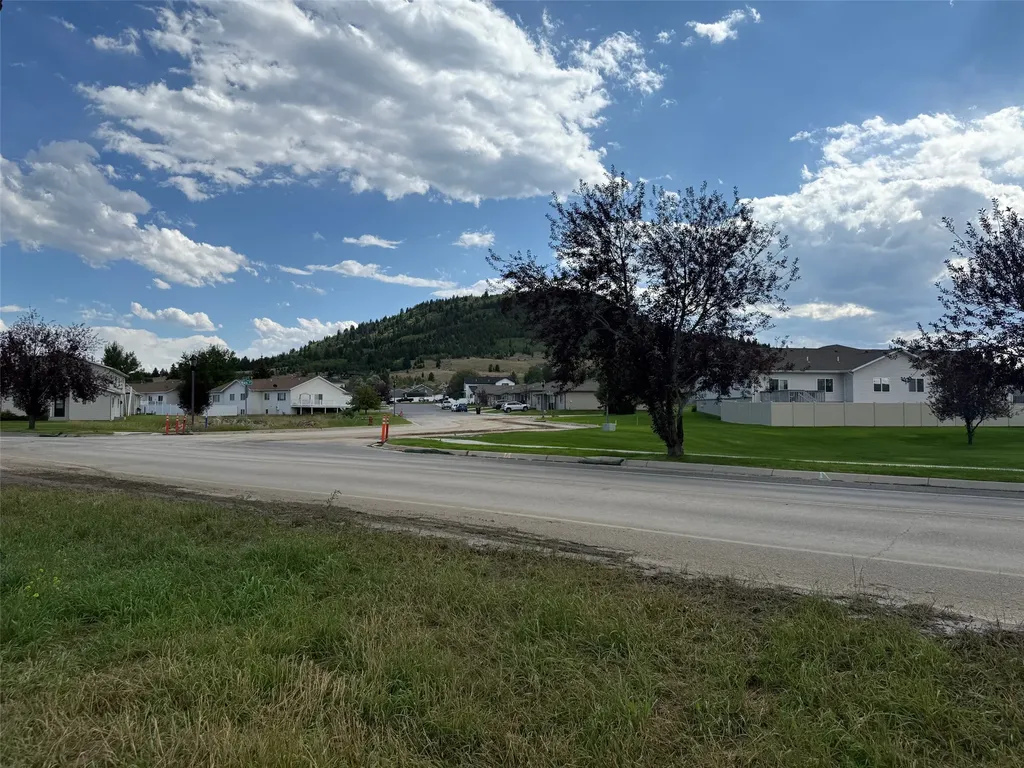2902 Hansen Road Butte MT 59701