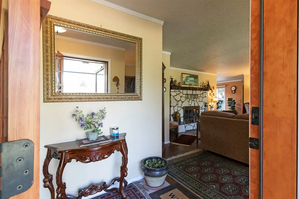379 Fairgrounds Road Hamilton MT 59840