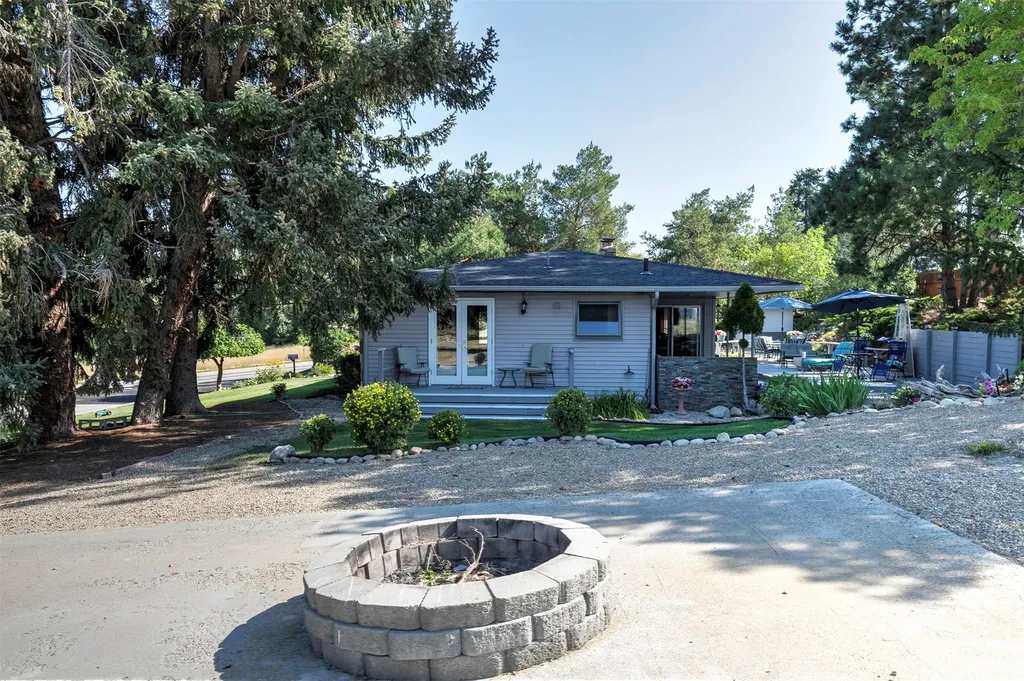 379 Fairgrounds Road Hamilton MT 59840