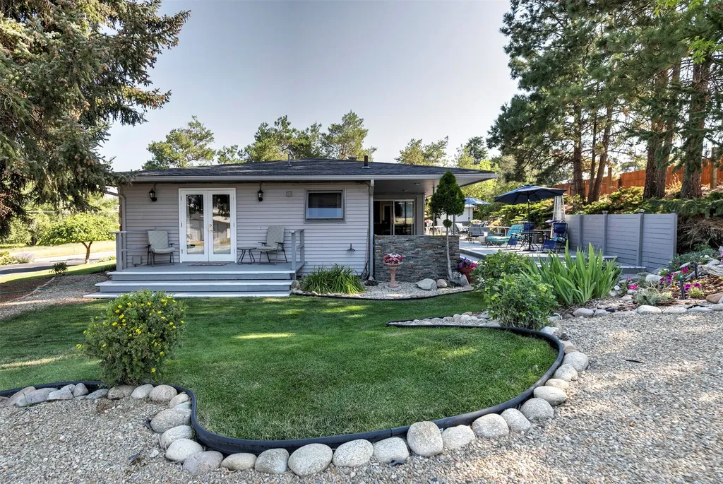 379 Fairgrounds Road Hamilton MT 59840