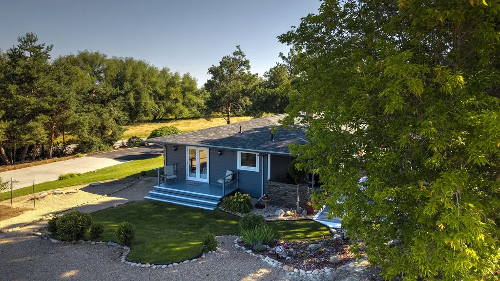379 Fairgrounds Road Hamilton MT 59840