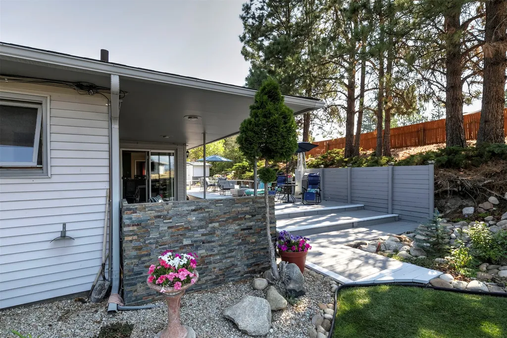 379 Fairgrounds Road Hamilton MT 59840