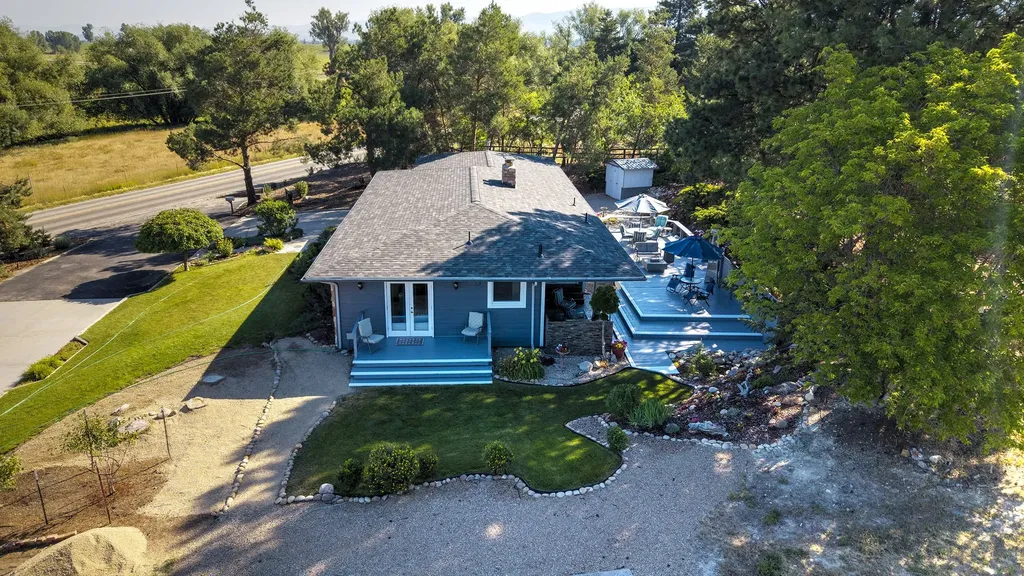379 Fairgrounds Road Hamilton MT 59840