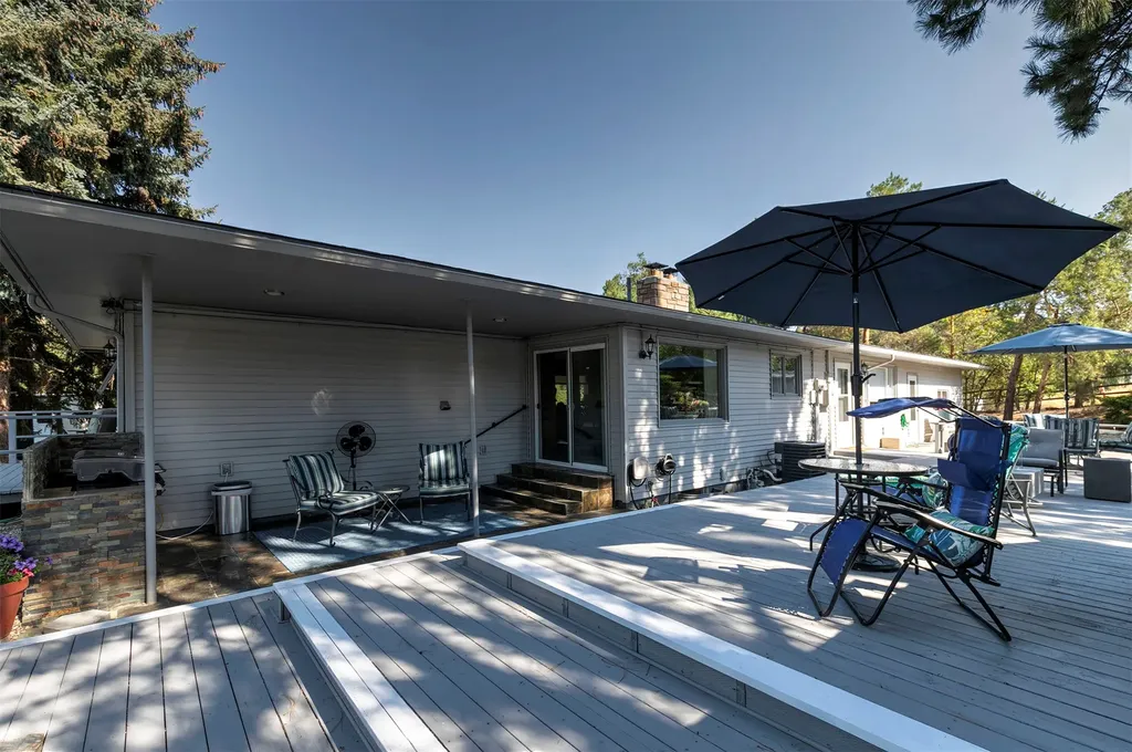 379 Fairgrounds Road Hamilton MT 59840