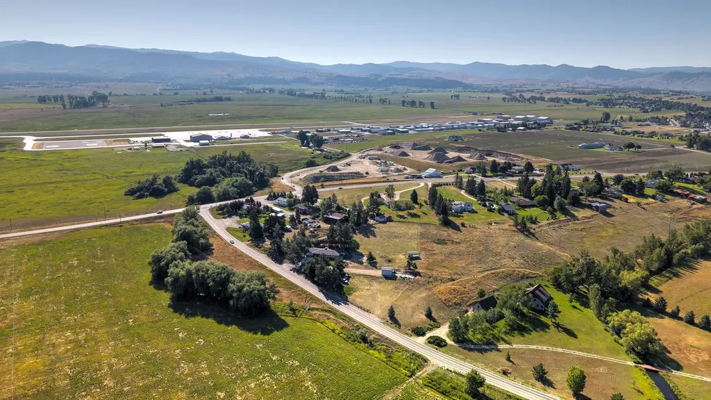 379 Fairgrounds Road Hamilton MT 59840