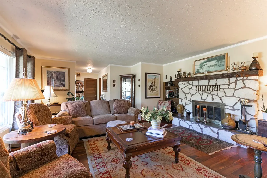379 Fairgrounds Road Hamilton MT 59840