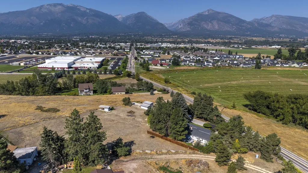 379 Fairgrounds Road Hamilton MT 59840