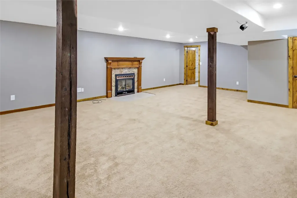 5911 Lariat Loop Missoula MT 59808