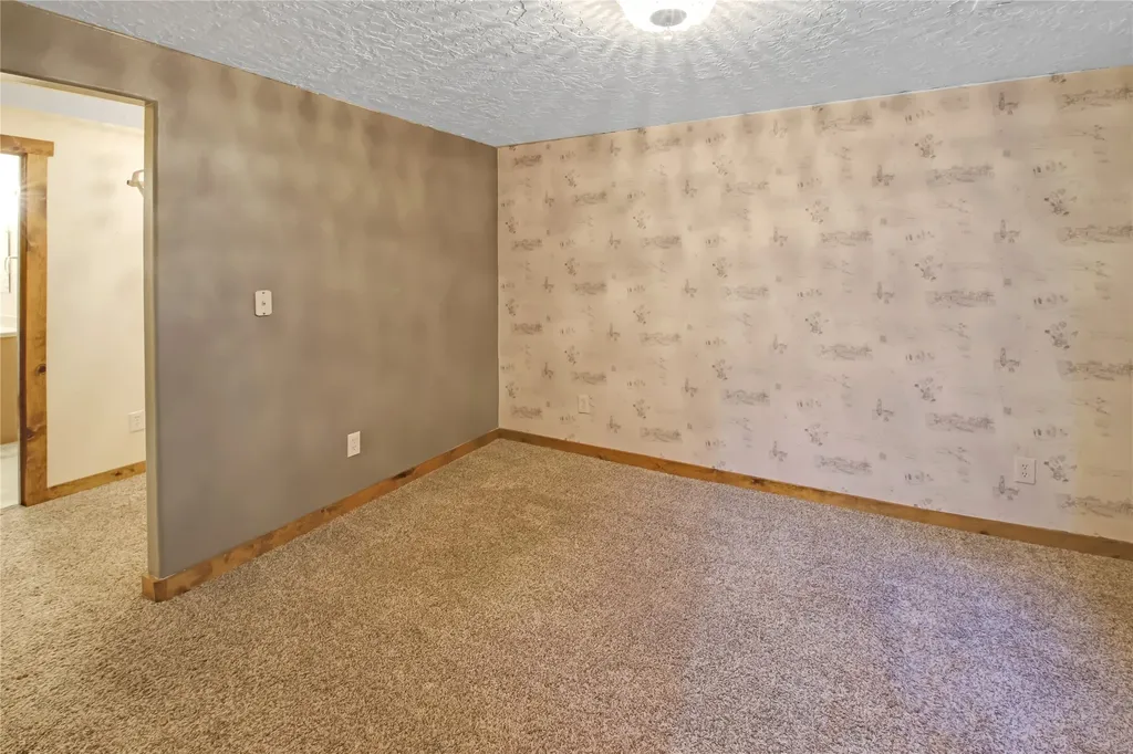 5911 Lariat Loop Missoula MT 59808
