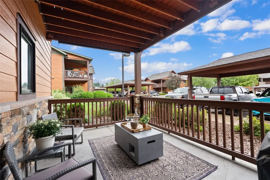 6205 Shiloh Avenue Whitefish MT 59937