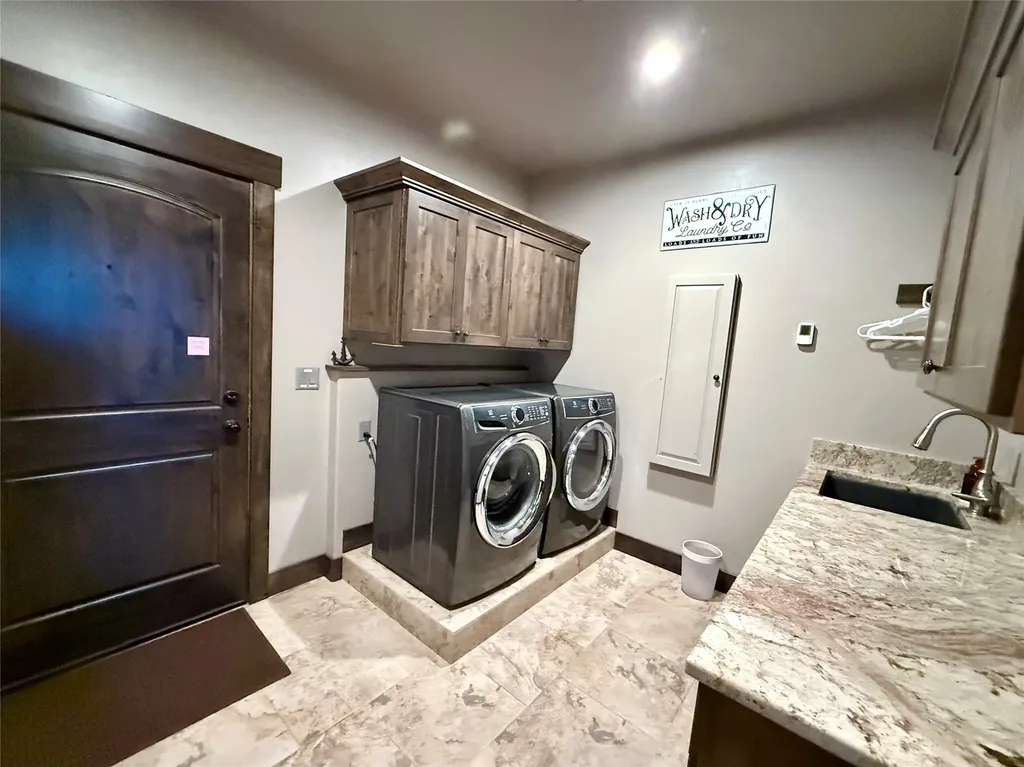 240 Hodge Creek Drive Kila MT 59920