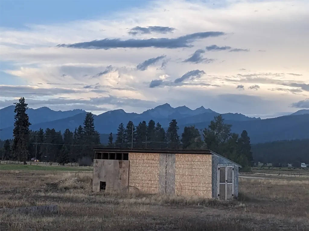 121 Camas Ranch Road Hamilton MT 59840