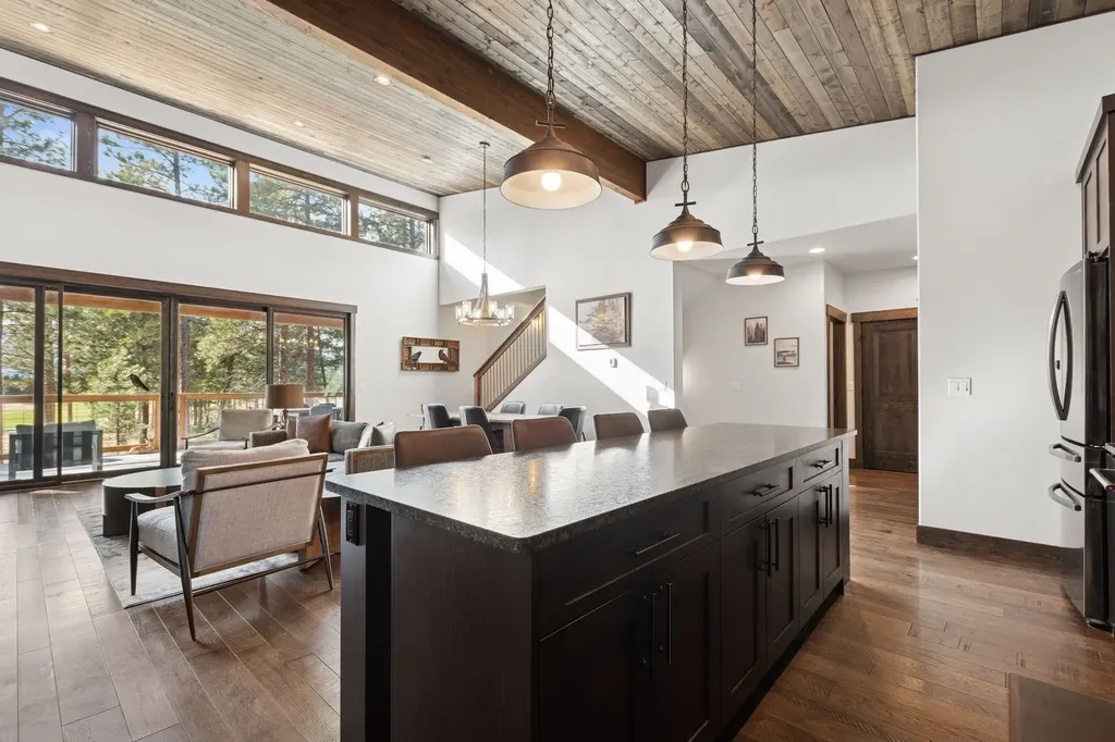 30 Boulder Lane Eureka MT 59917