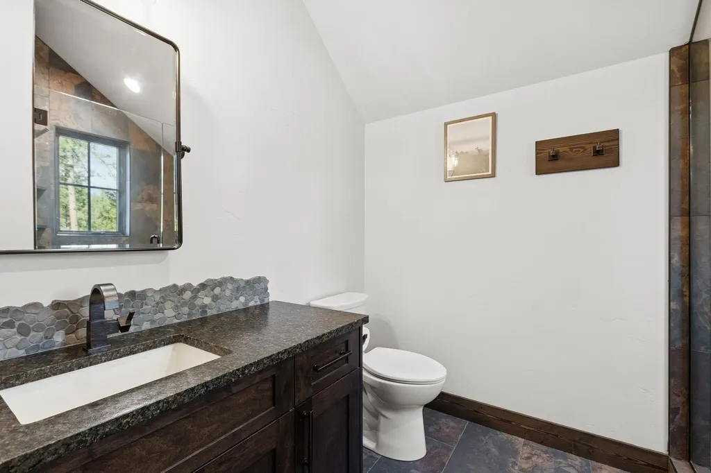 30 Boulder Lane Eureka MT 59917