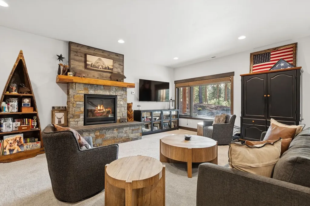 30 Boulder Lane Eureka MT 59917