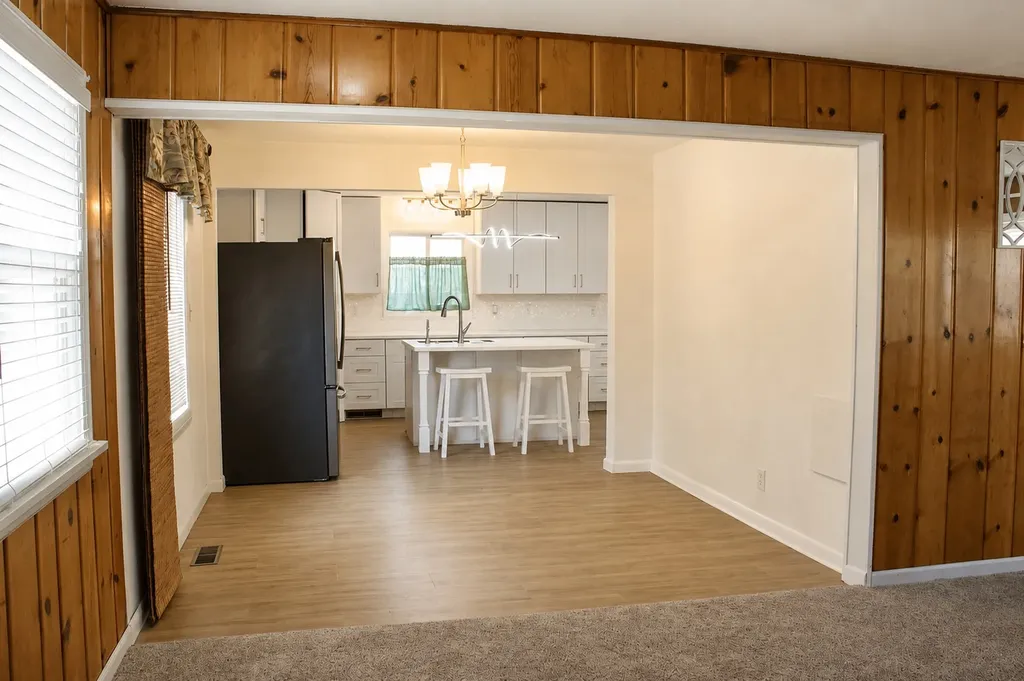 676 Hill Avenue Shelby MT 59474