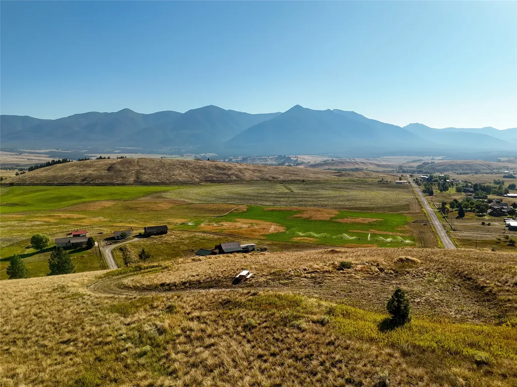 1151 Lindsay Road Eureka MT 59917